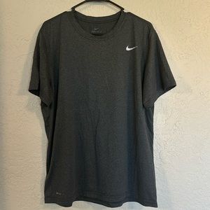 Nike T Shirt